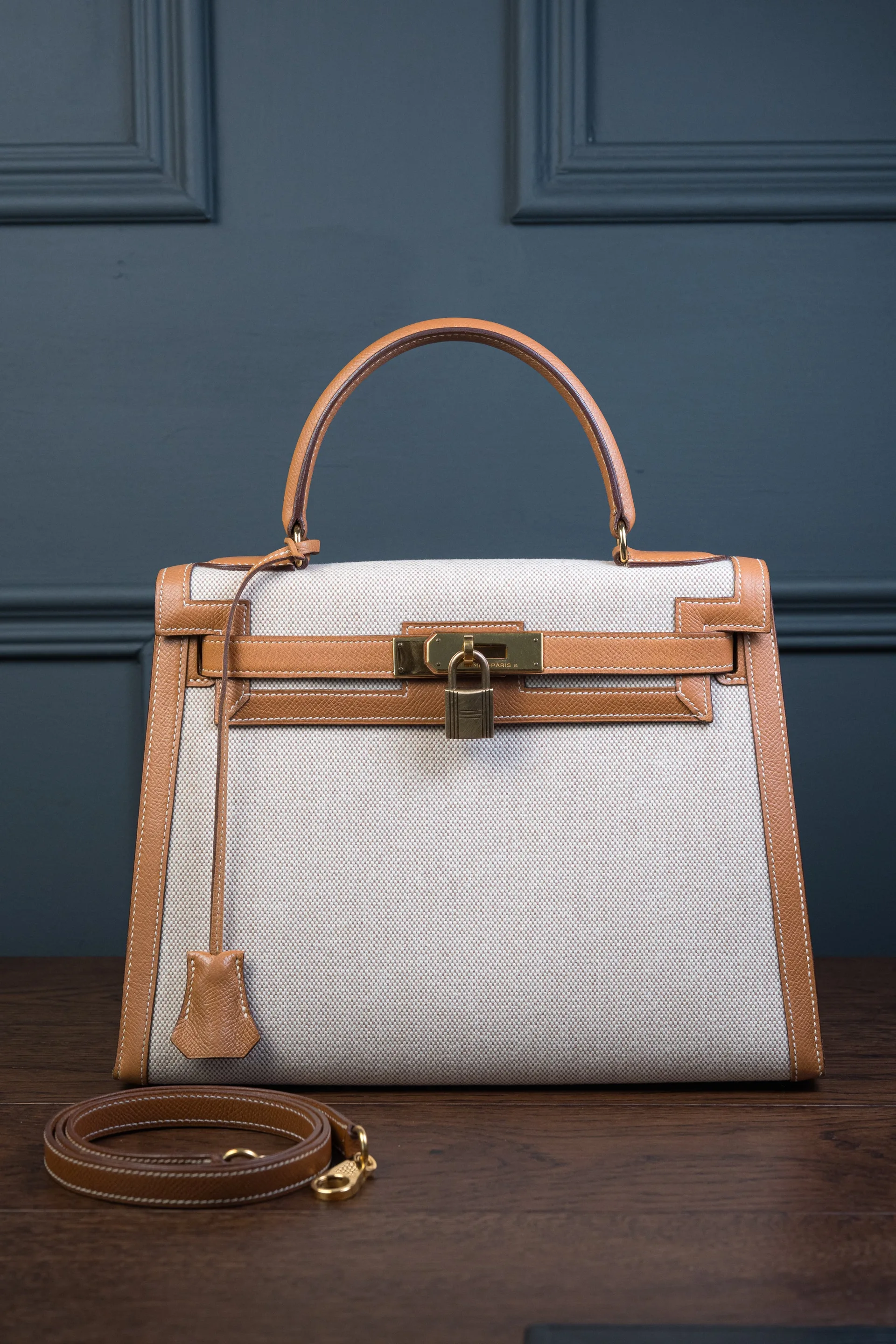 Hermès Kelly 28 Toile Ash 2000s
