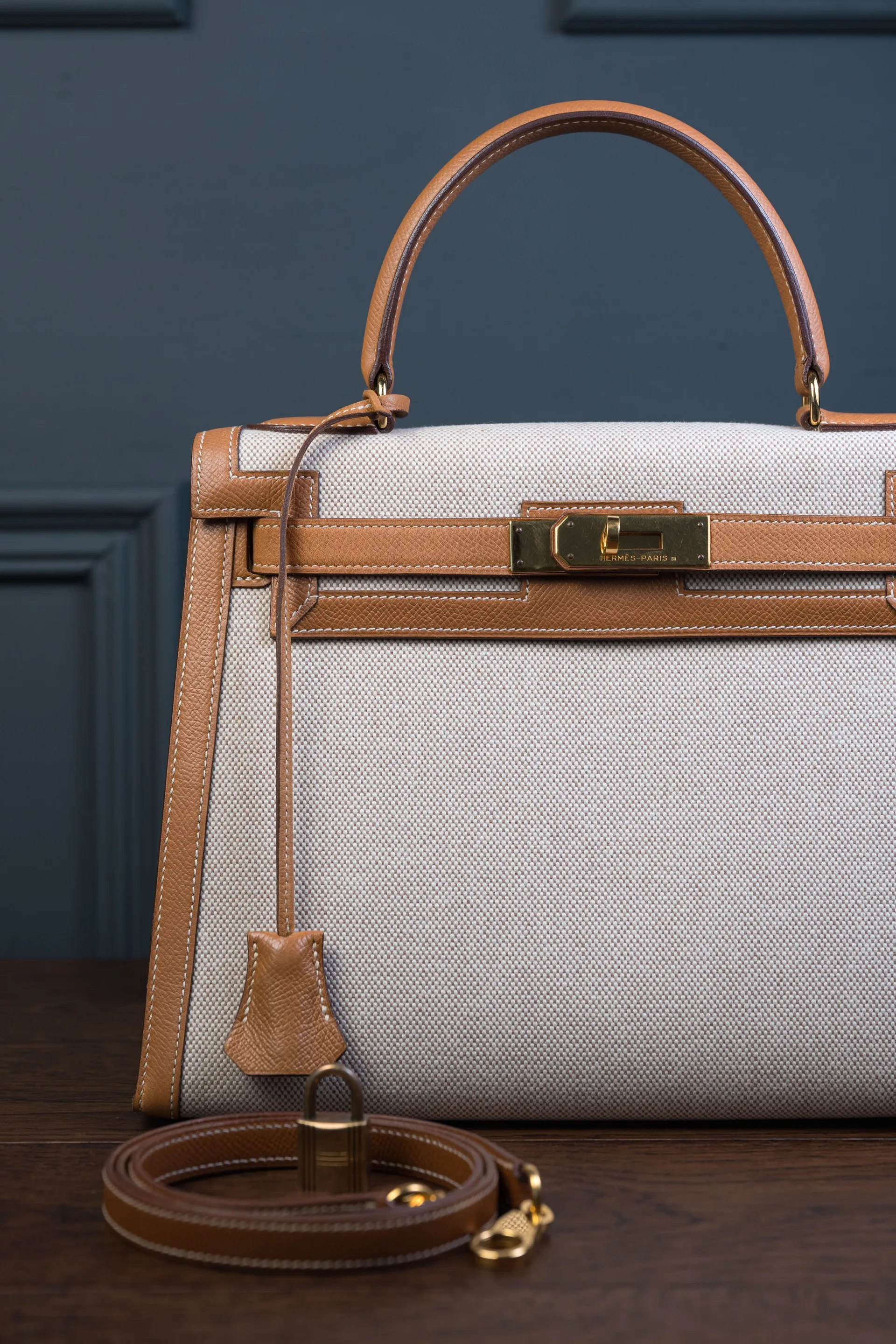 Hermès Kelly 28 Toile Ash 2000s 2