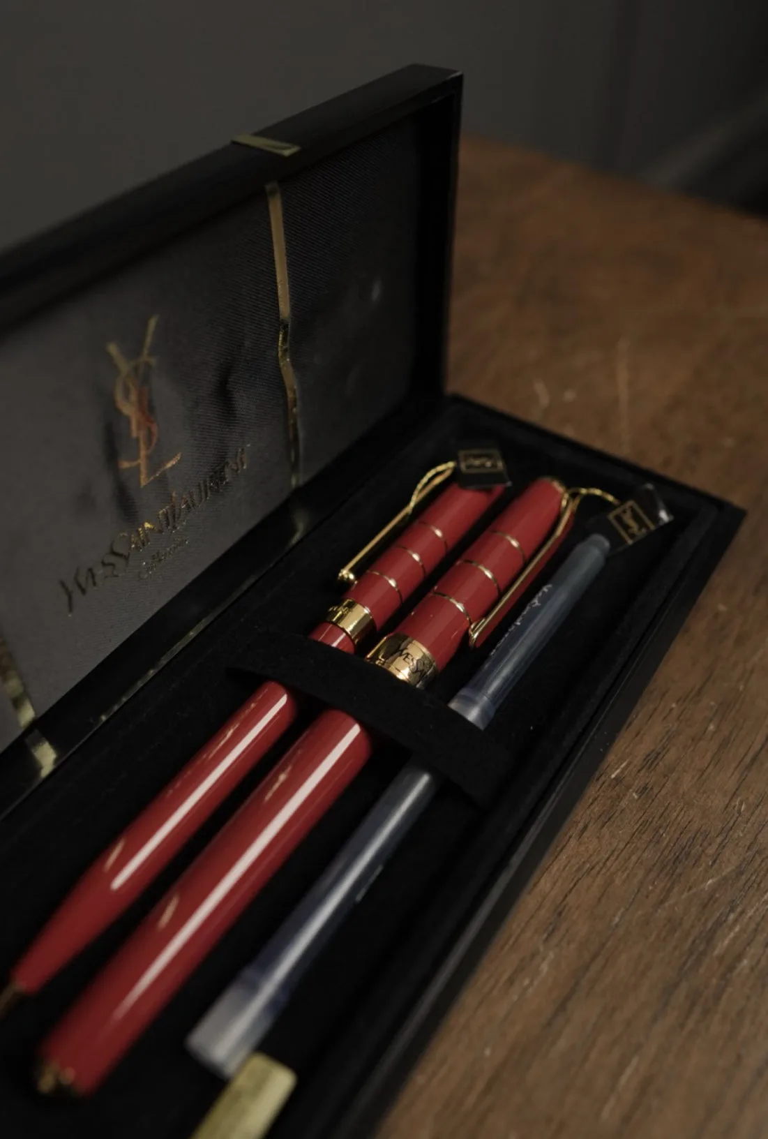 Yves Saint Laurent pen 2