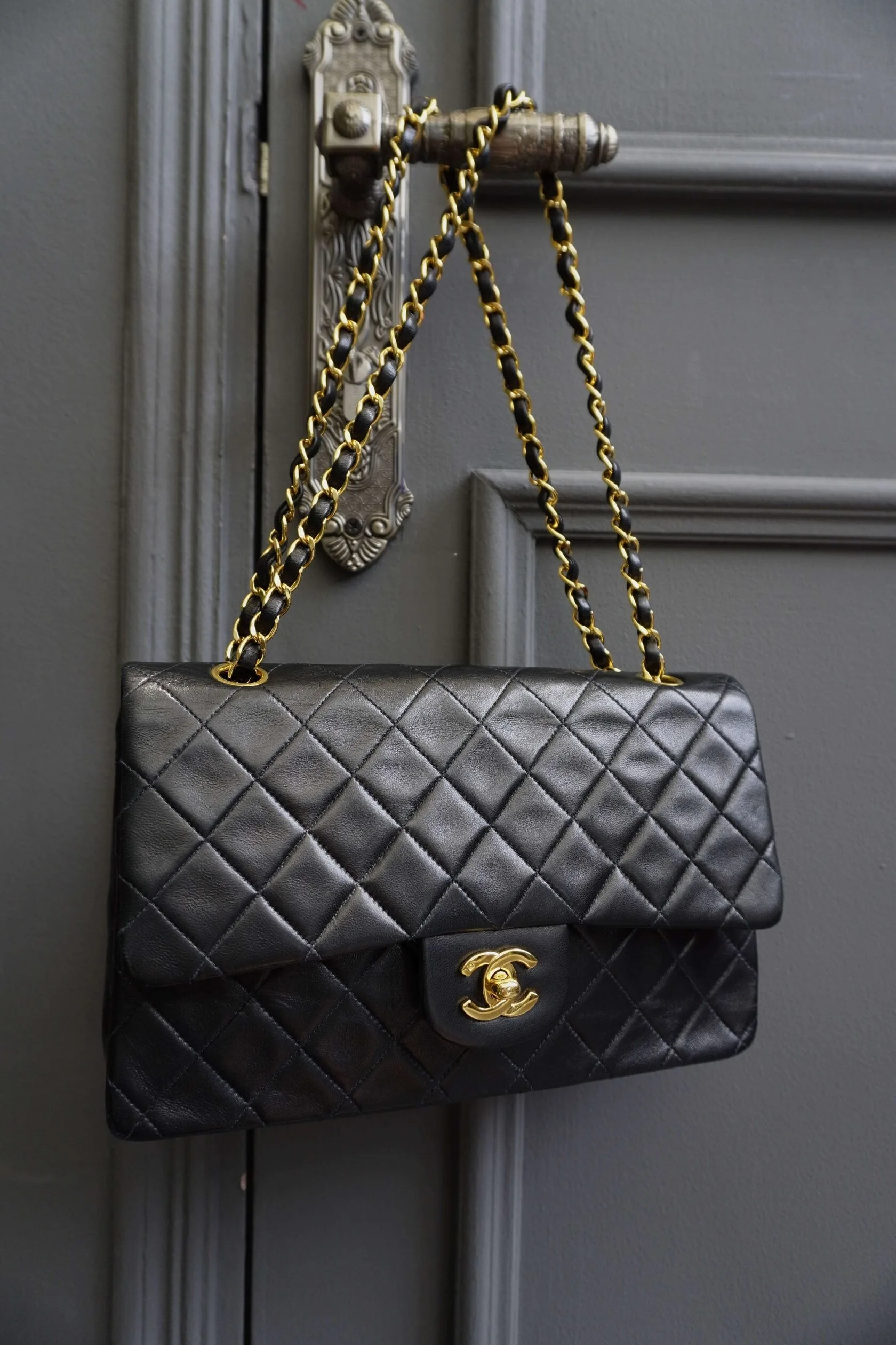 Chanel Classic 11.12 3