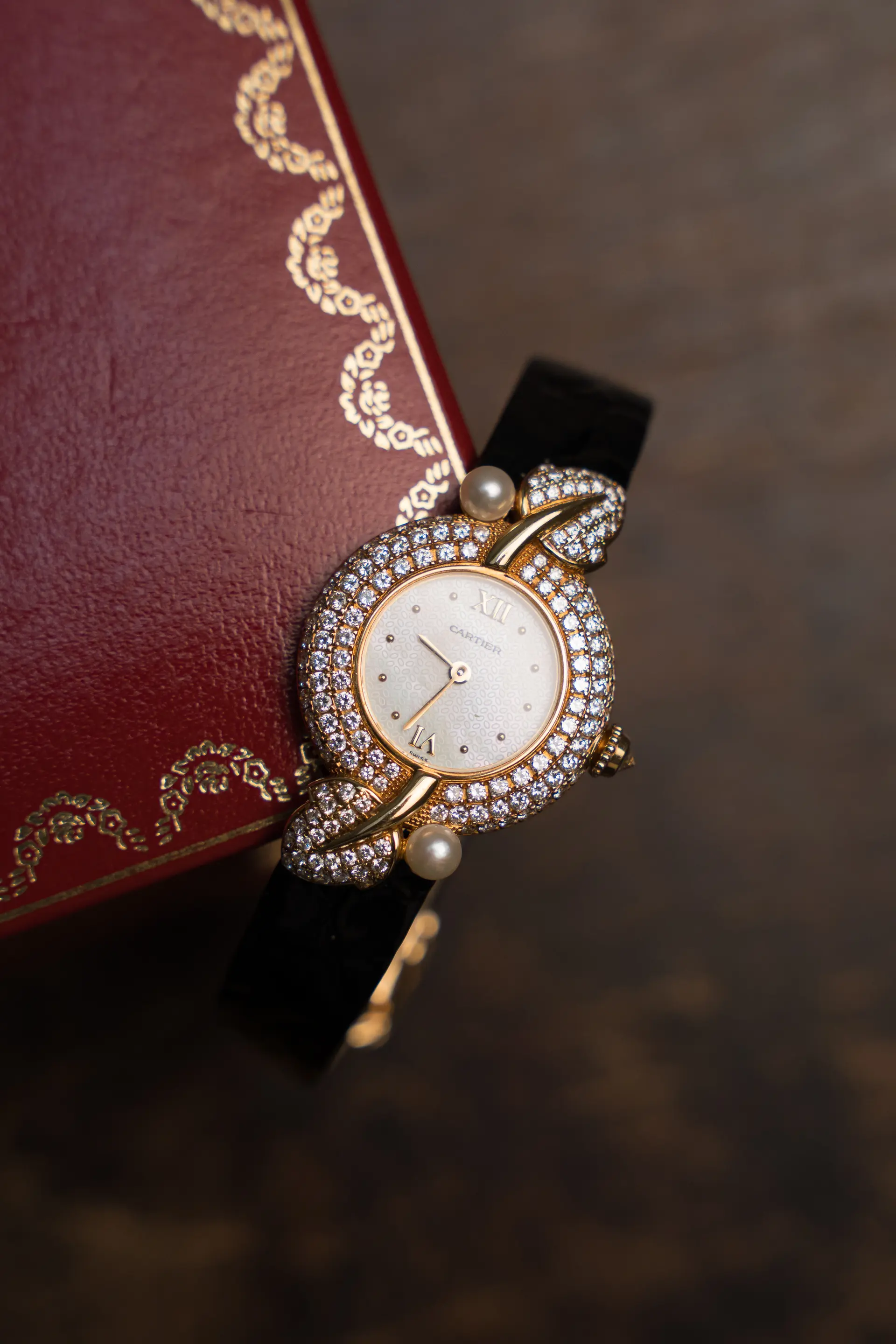 Cartier Diamond Pearl Colisee